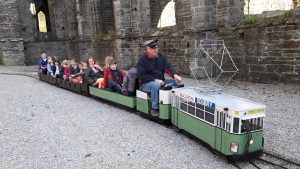 Sur un des petits trains